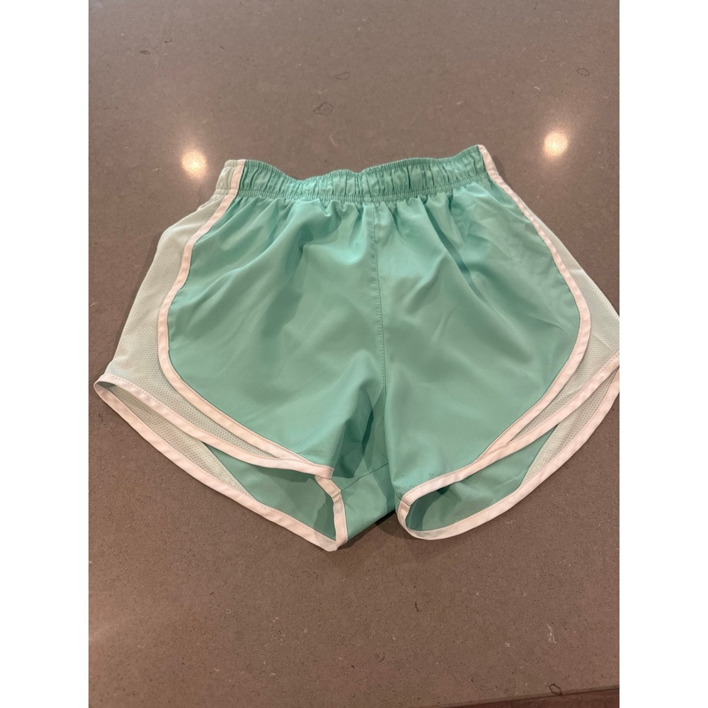 Nike running shorts women's size small, athletic shorts